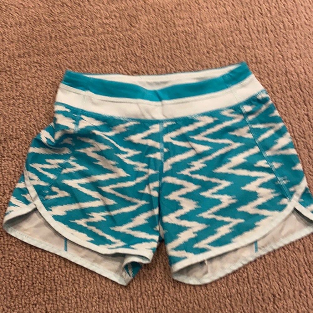 Ivivva running shorts